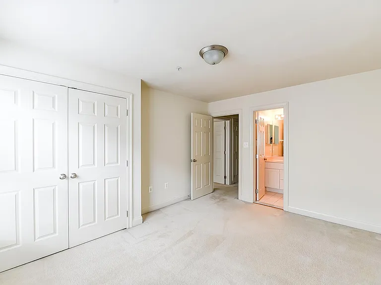 3422 Wilson Blvd — Photo 24