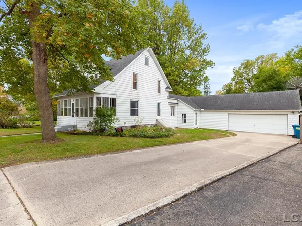 116 Currier St, Clinton, MI 49236
