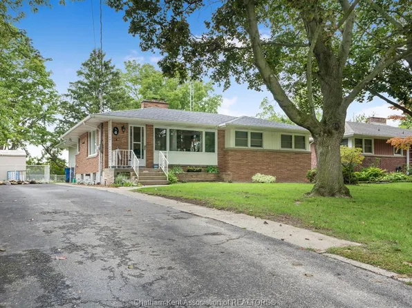 6 Craven Dr, Chatham Kent, ON N7L 3T8