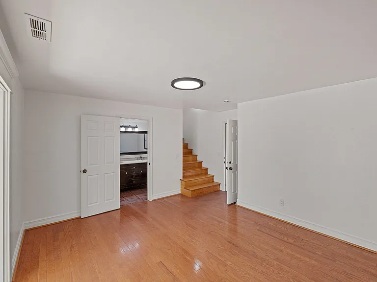 1225 Mescal St #B — Photo 14