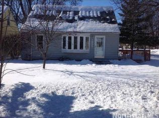 1855 Barclay St, Saint Paul, MN 55109
