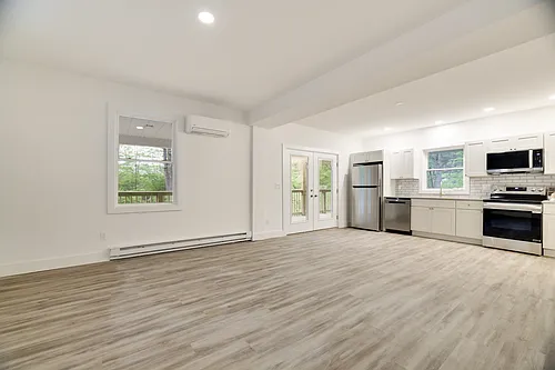 127 Evergreen Ln Photo 1