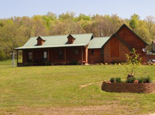 1212 Lyons Rd, Minford, OH 45653