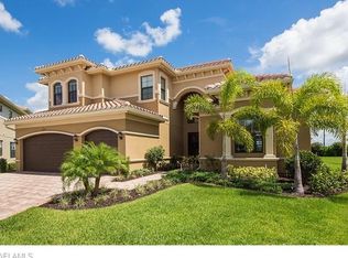 2936 Azure Bay Ct, Naples, FL 34119