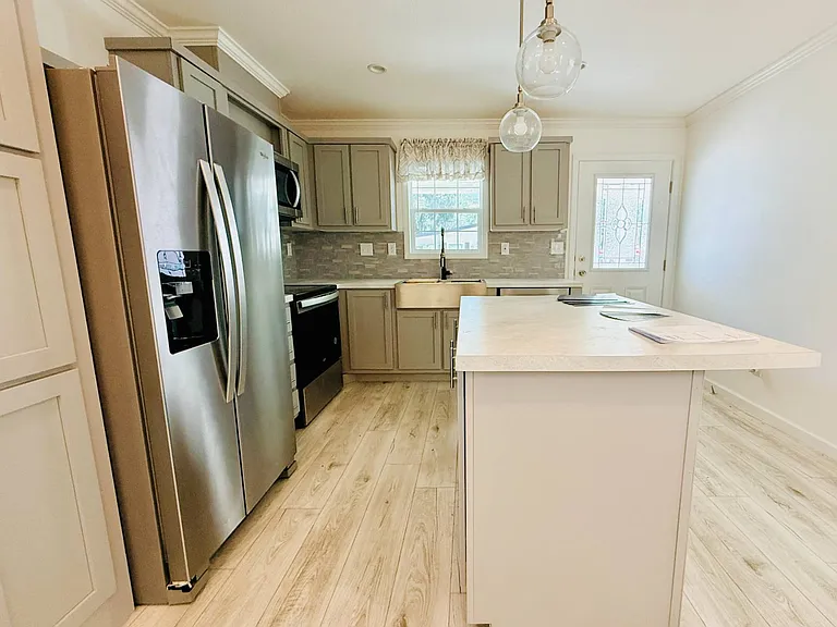 1002 Illinois St SE #33 — Photo 6