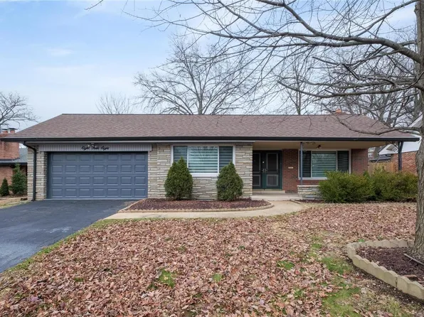 848 Barkley Sq, Saint Louis, MO 63130