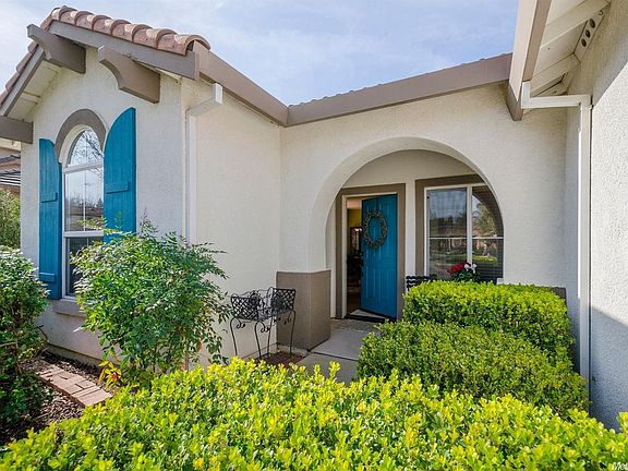 4th image of 2229 Shorebird Dr