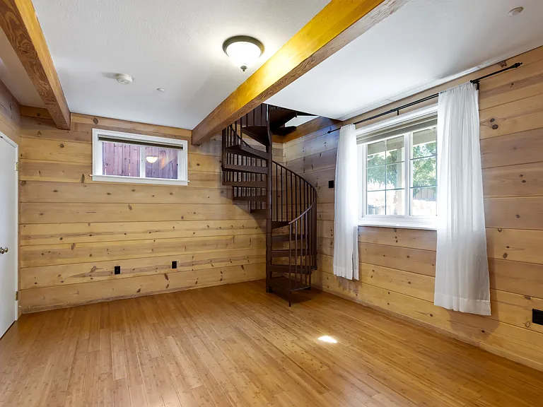 300 Old Ranch Rd — Photo 26