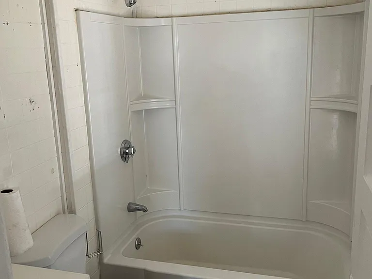 136R Highland St #1 — Photo 8