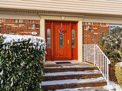 17 Porsche Dr, Matawan, NJ, 07747