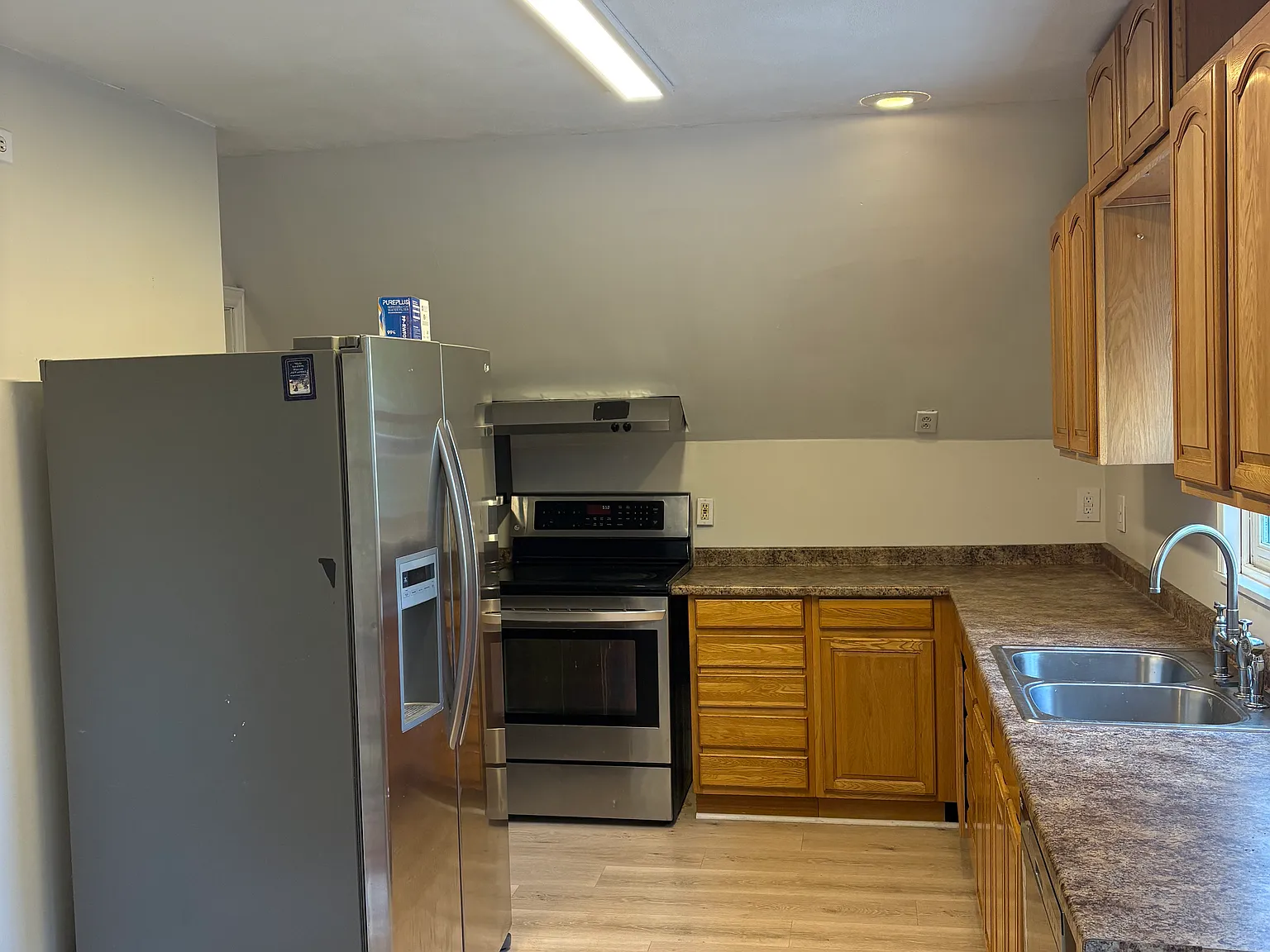 1 bed, 650 sqft, $1,850 — Photo 1
