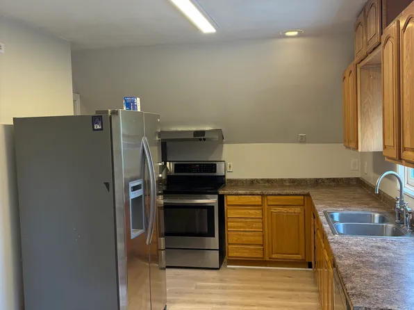 25 Hancock St #2, Whitman, MA 02382