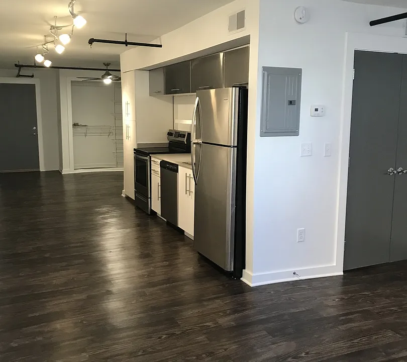 423 Greenup St #2