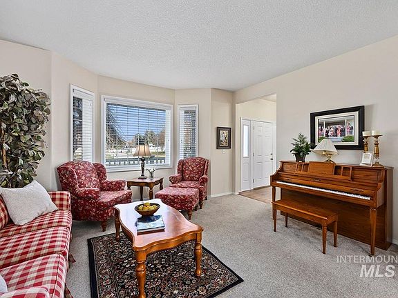 5th image of 3018 Laurelwood Dr