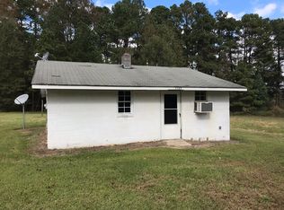 7725 Roberts Rd, Wendell, NC 27591