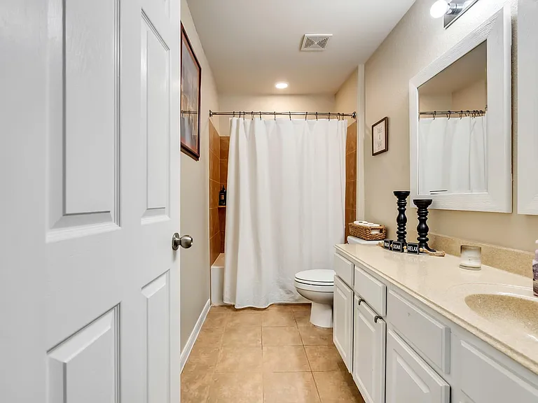 9015 Springcroft Ct — Photo 9