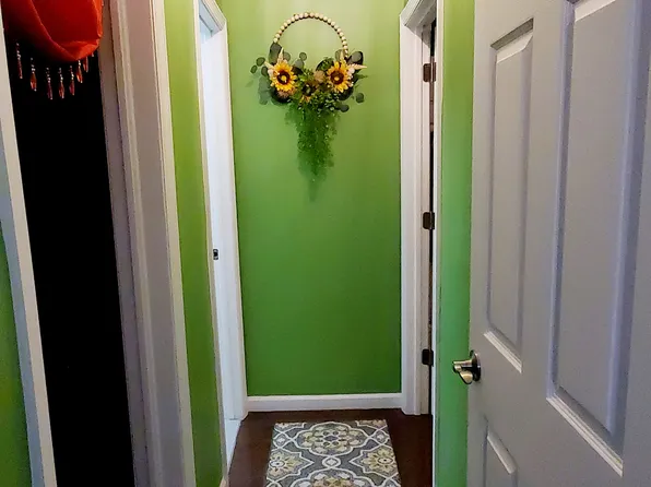 8735 Bay Parkway image 12 of 19