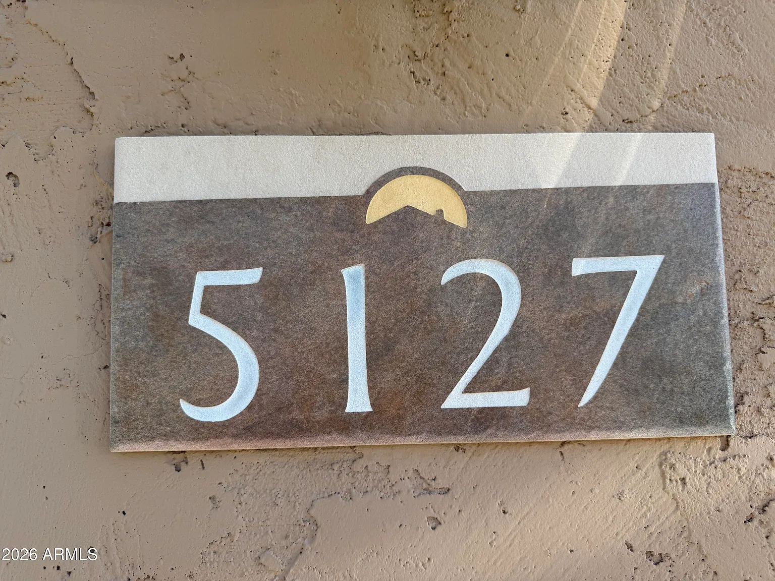 4 bed, 2.5 bath, 2368 sqft, $2,395 — Photo 3