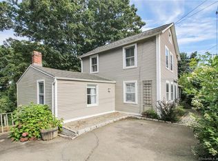 28 Middlesex Ave, Chester, CT 06412