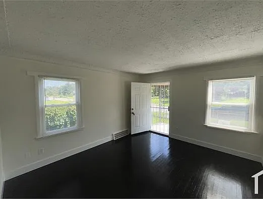 9583 Archdale St — Photo 31