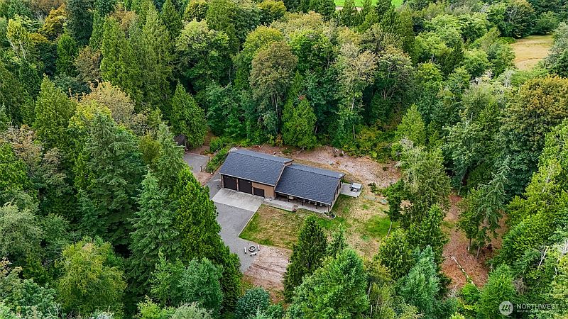2nd image of 3621 Haynie Road