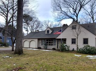 725 Lyncott St, Muskegon, MI 49445