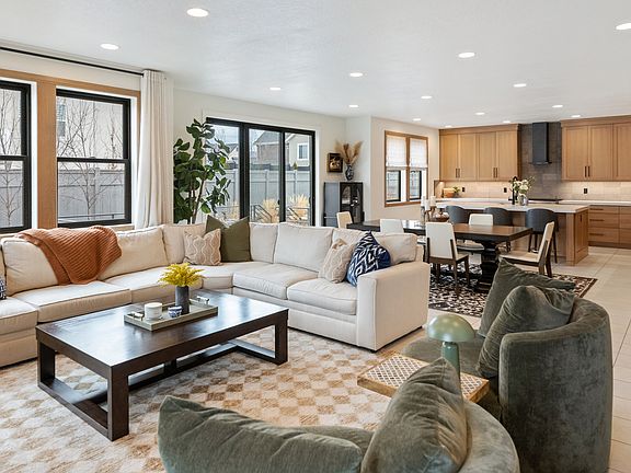 5th image of 11617 S Wildrye Field Way