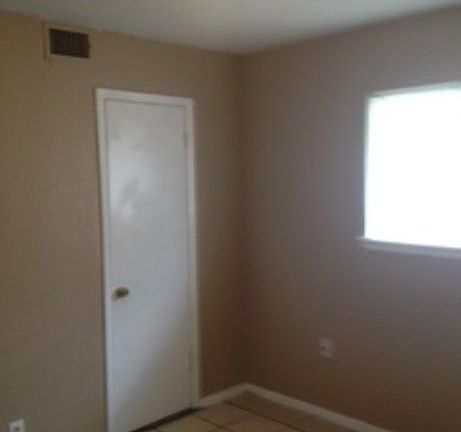 2nd image of 1308 N Irvington Ave #A