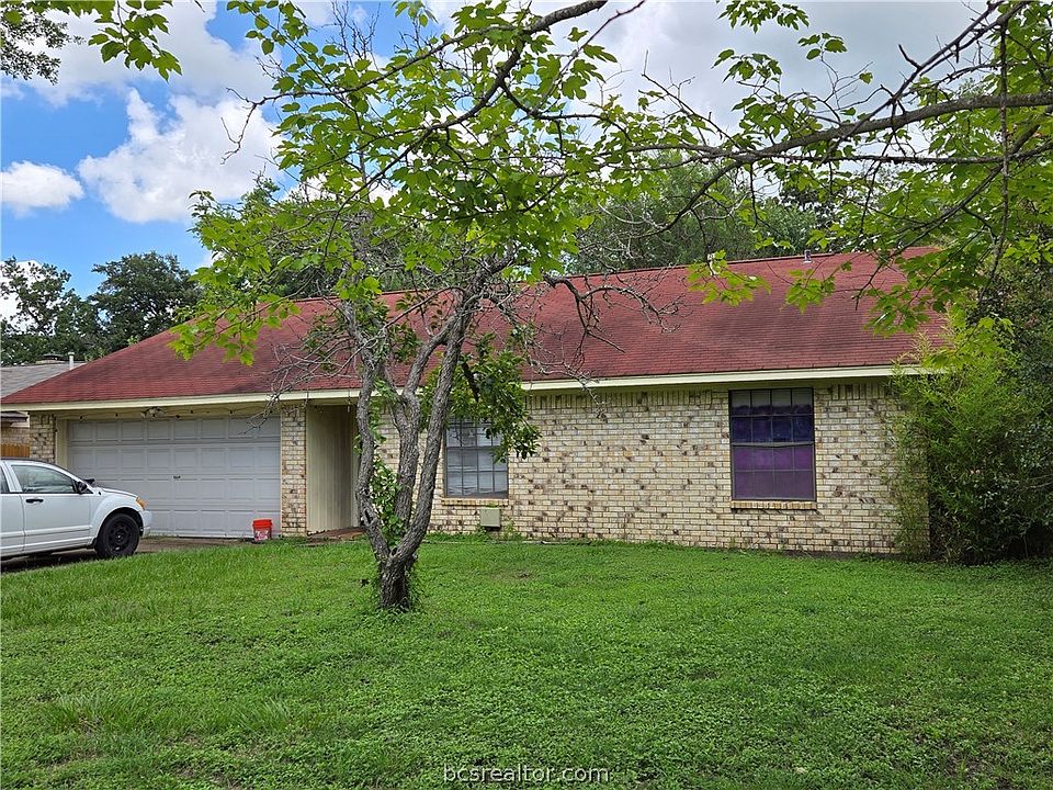 1st image of 3019 Jennifer Dr