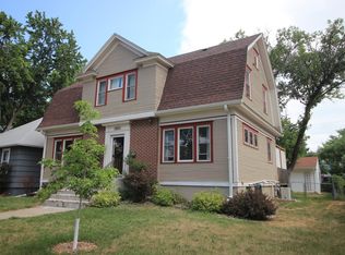 912 N 1st St, Aberdeen, SD 57401