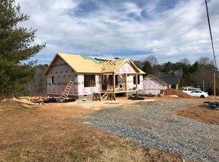 290 Prince Dr, Morganton, GA 30560