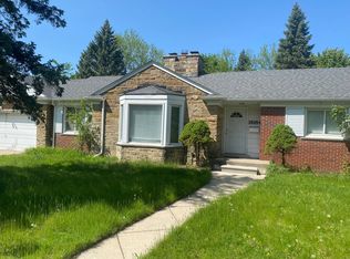 18184 Dorset St, Southfield, MI 48075