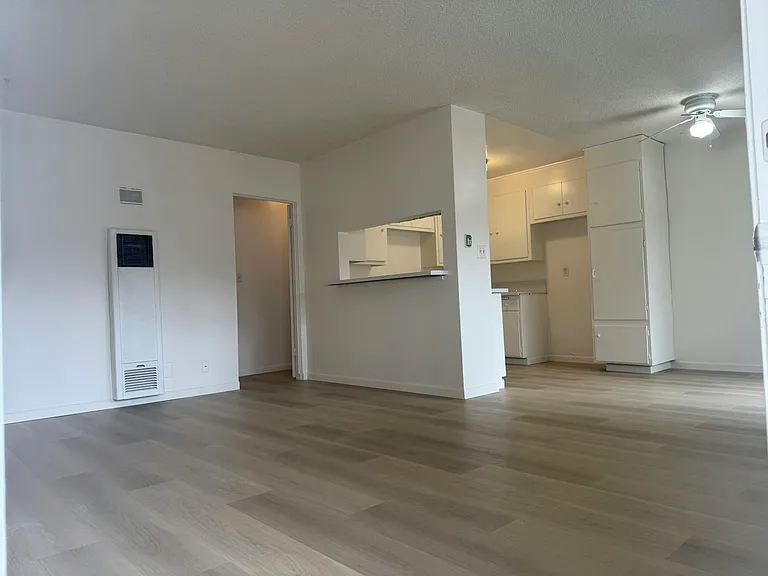 101 E Beacon St #I — Photo 13