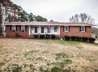 1852 Driftwood Pl, Snellville, GA