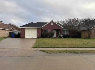 634 Brenna Rd, Waxahachie, TX 75165
