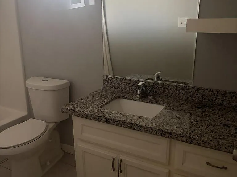 1925 Diamante Dr — Photo 4