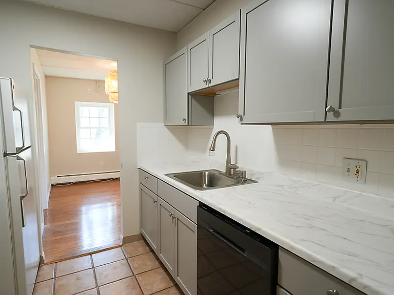 16 Winter St #41A — Photo 3