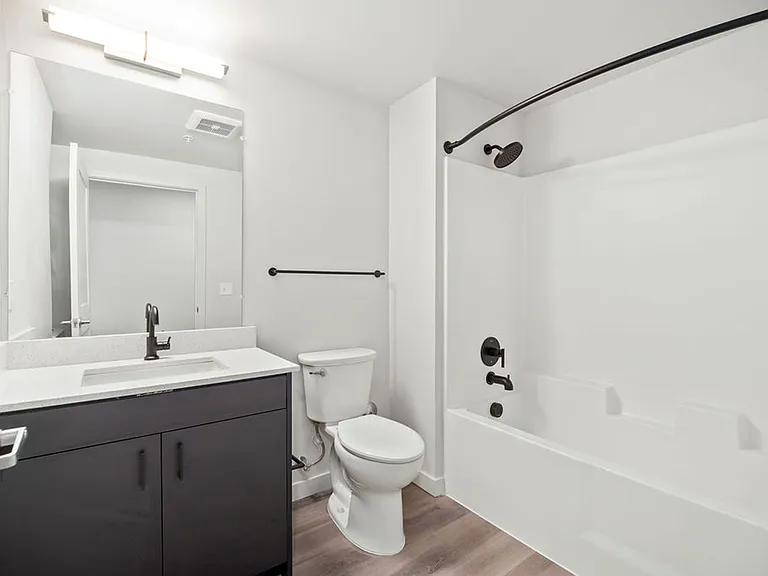 Niwa Apartments | Modern City Living in Queen Anne | Furnished Units & Move in Specials! — Photo 25