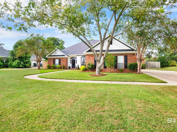 10585 Bridges Dr N, Daphne, AL 36526