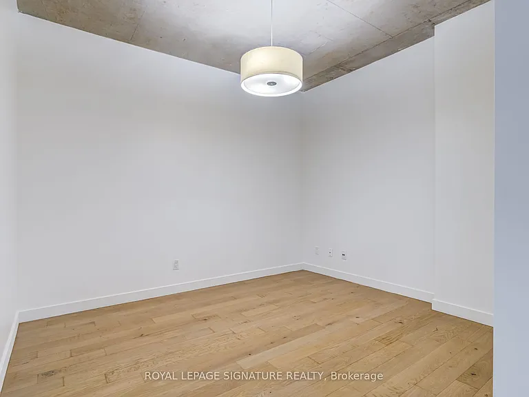 90 Broadview Ave #717 — Photo 11