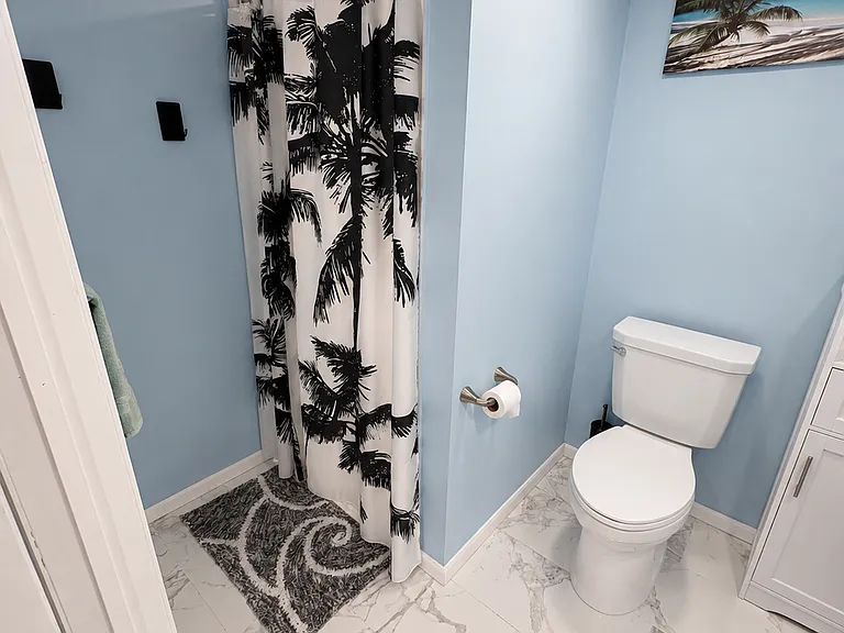 505 Moore Rd — Photo 13
