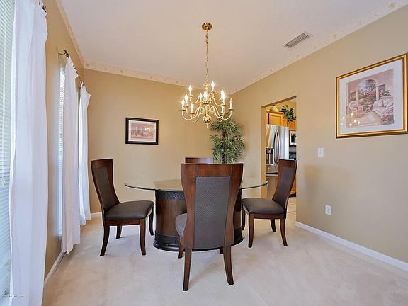 1119 N Gallant Fox Cir-5