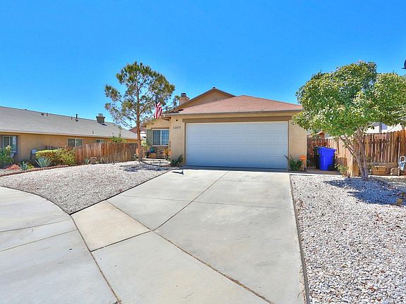2nd image of 12075 White Oak Ct