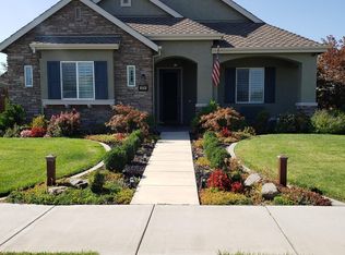 374 Clendenin Pkwy, Ripon, CA 95366