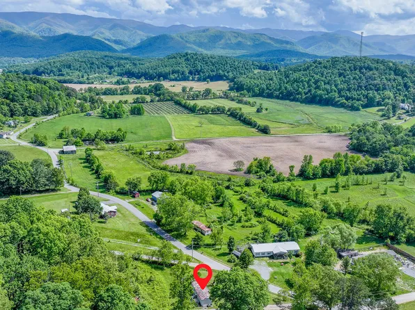 213 Fox Rd, Chuckey, TN 37641