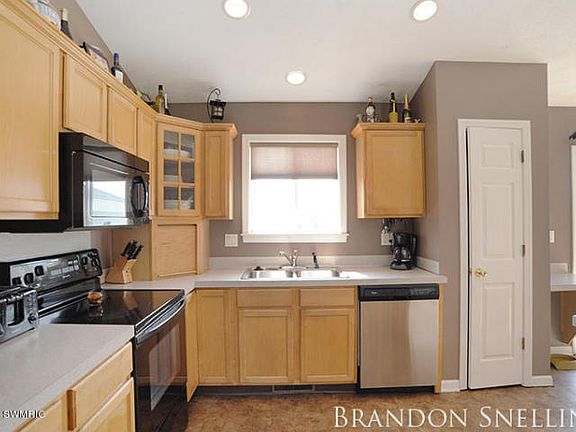 5th image of 8444 Whittall St NE