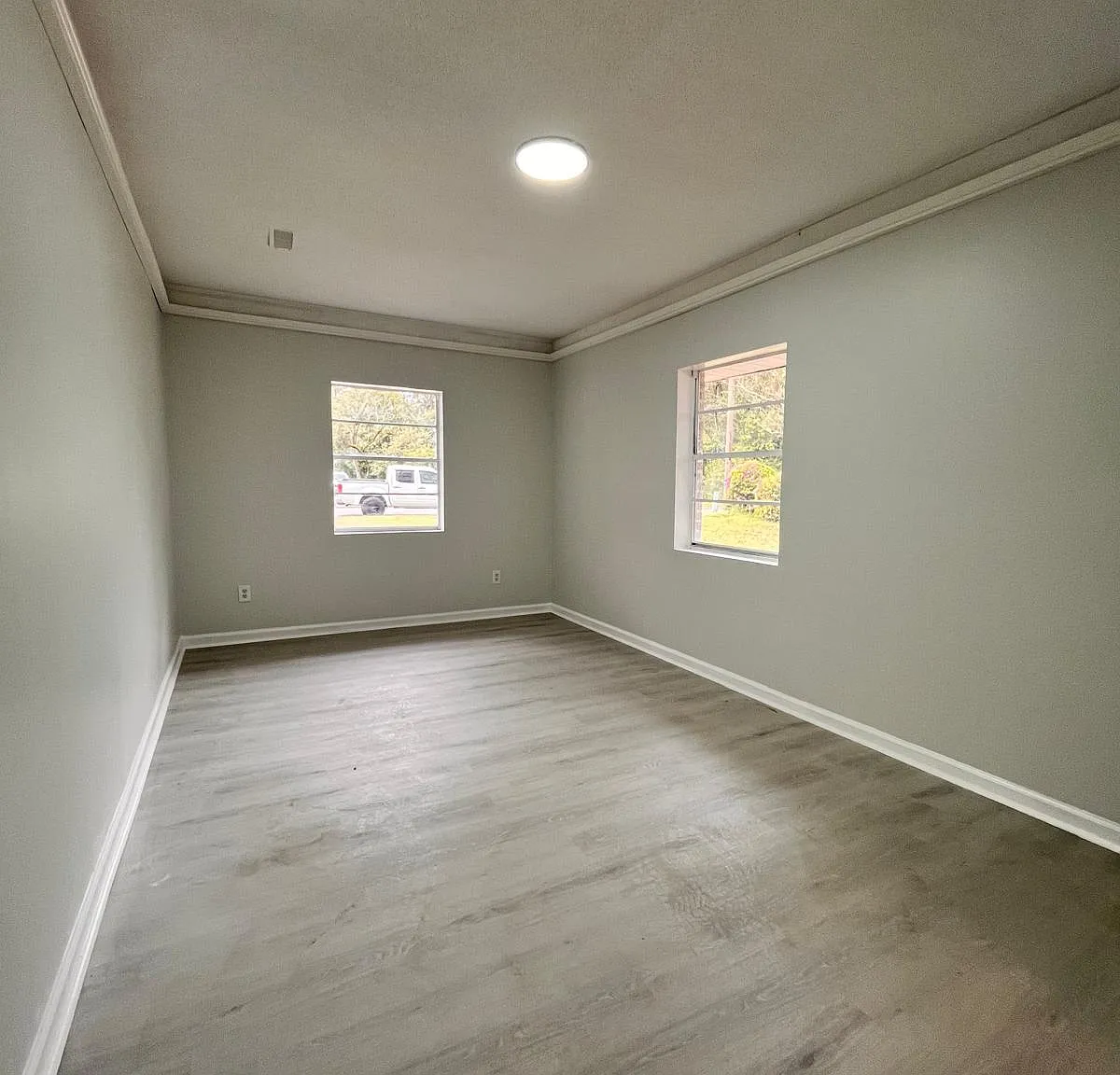 962 Hanover Drive - 1 — Photo 3