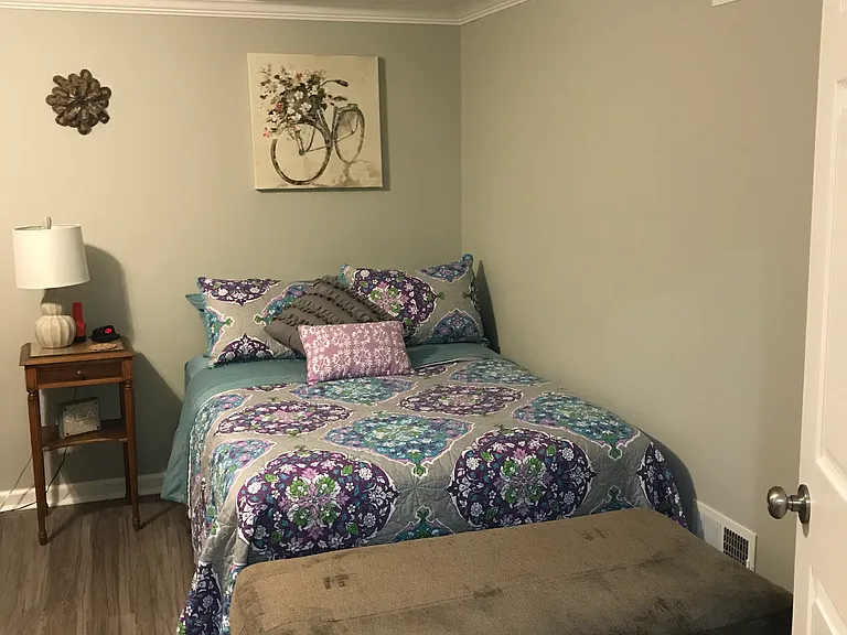 Hillview Dr — Photo 7
