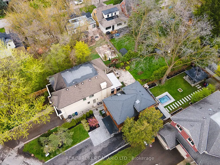 17 Old Oak Rd — Photo 41