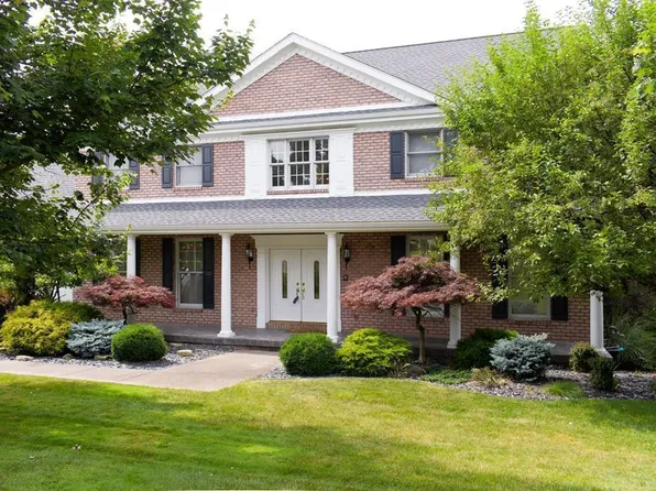 17 Aaronwoods Court, Wheeling, WV 26003